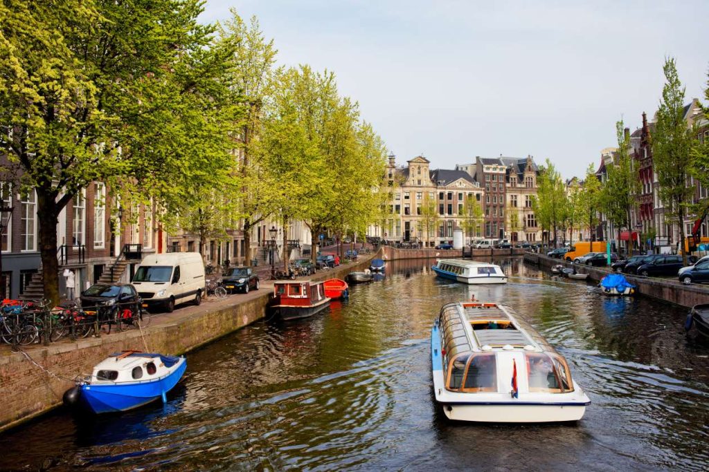 Canal Cruise Boat Tour